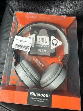 JBL MS-881A Athlete Series wireless Bluetooth on-ear headphones